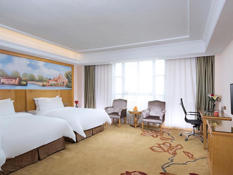 Vienna Classic Hotel Ganzhou Meilin ภายนอก รูปภาพ